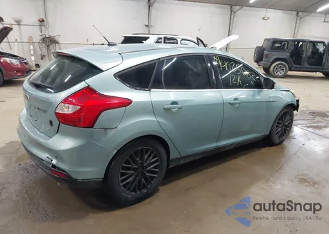 2012 Ford Focus Sel z USA, uszkodzony, nr VIN 1FAHP3M28CL478591